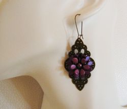 Boucles d'oreilles Pip Burgundy sur estampes en kit