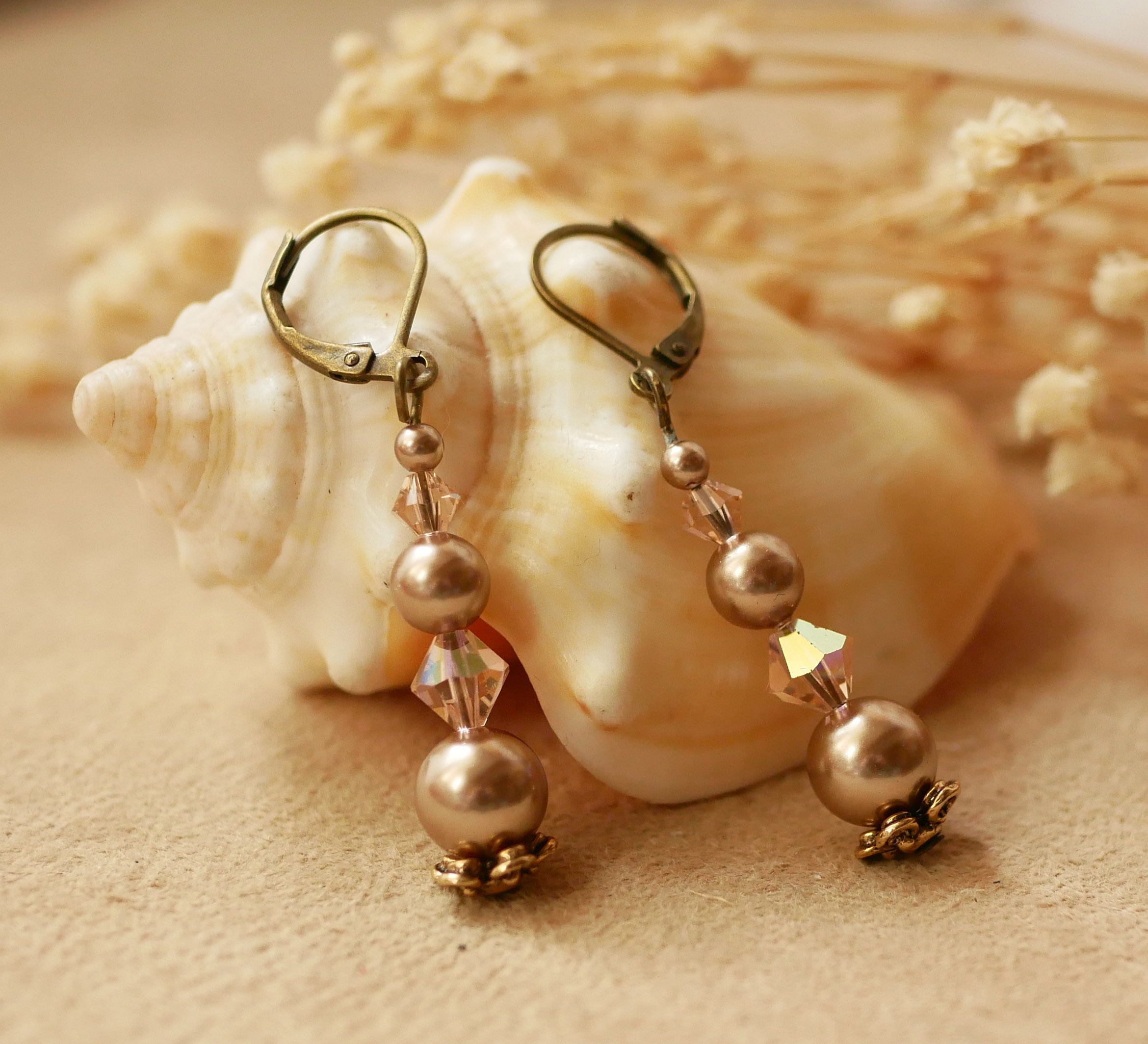 Mauri Peach earrings