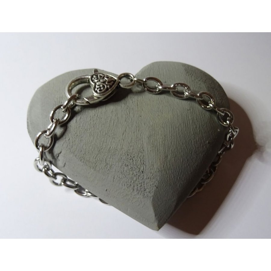 Bracelet silver plated chain big heart clasp 20 cm