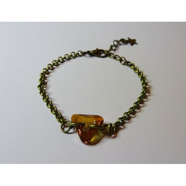 Fine bronze chain bracelet Triangle 