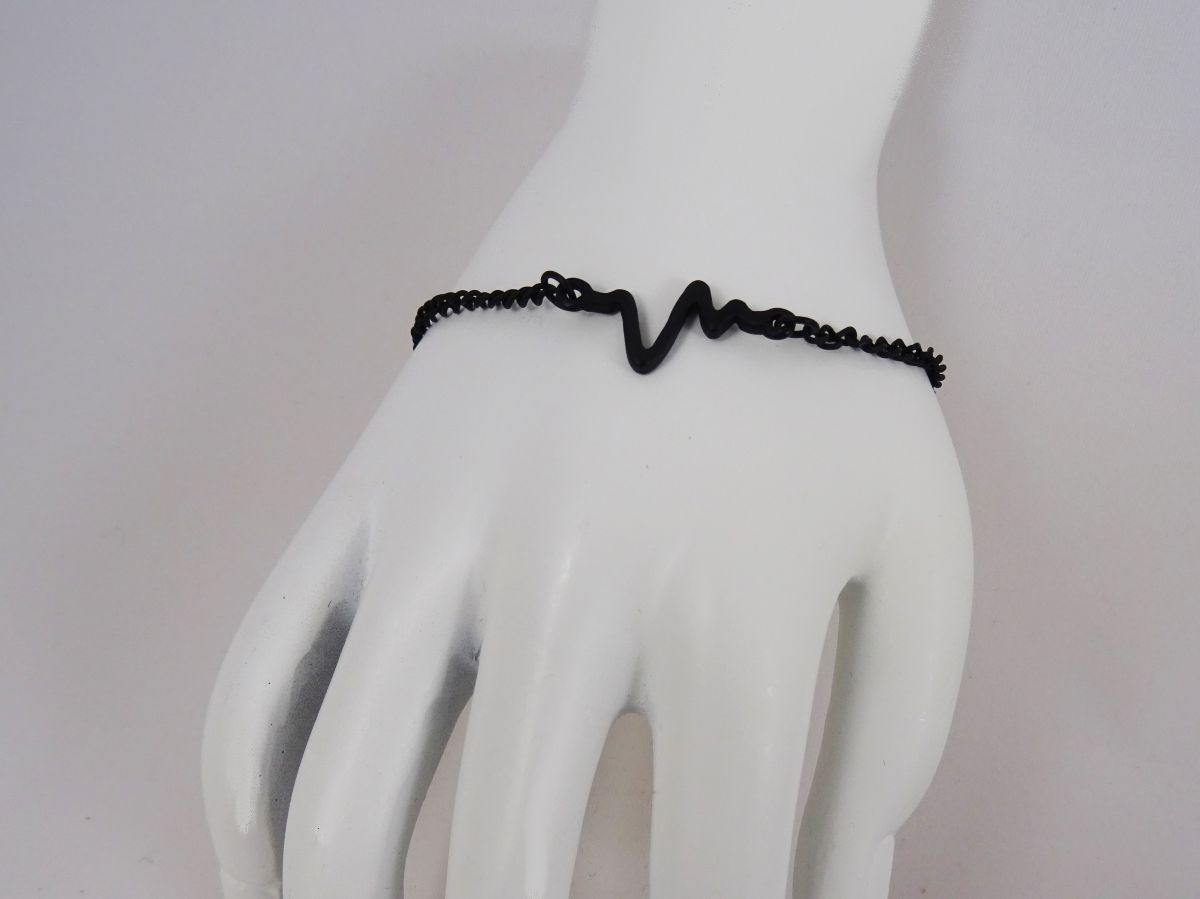 Thin black bracelet design Waves