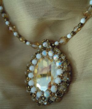 Collier en kit en facettes Doré et blanc