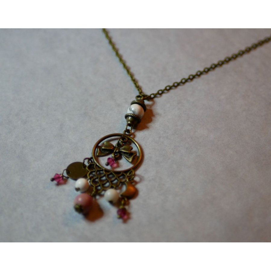 Necklace with bohemian pendant and natural stones 