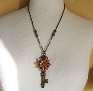 Pendant necklace Key and flowers in pearls on chain