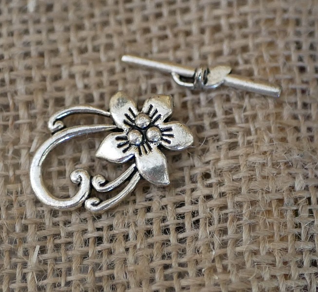 T clasp Hibiscus flower 30 mm silver plated