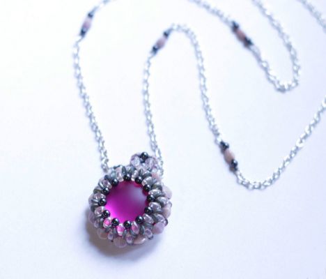 Queensland pink pendant necklace