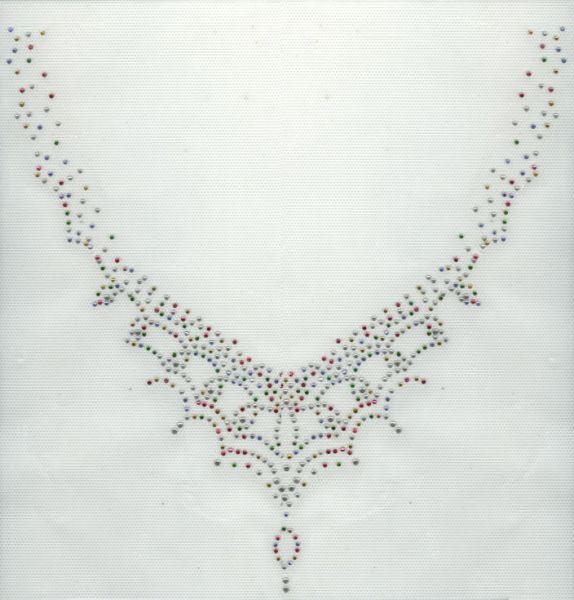 RHINESTONE PATTERN MULTICOLOR NECKLACE