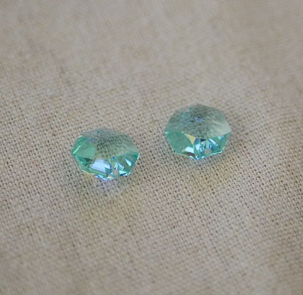 Octagon Swarovski crystal 14mm CRYSTAL BLUE AB