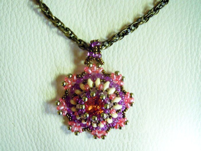 Bohemian medallion pendant tutorial