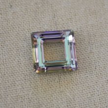 Square 4439 20mm stained glass light pink &amp; blue